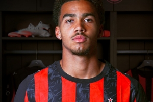 Kaiyun Sports-官方：AC米兰签下德国后卫奥多古，双方签约至2029年6月30日