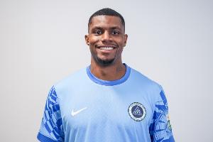 大腿！韦斯利已参与7粒进球，并列成为新鹏城参与进球最多的球员